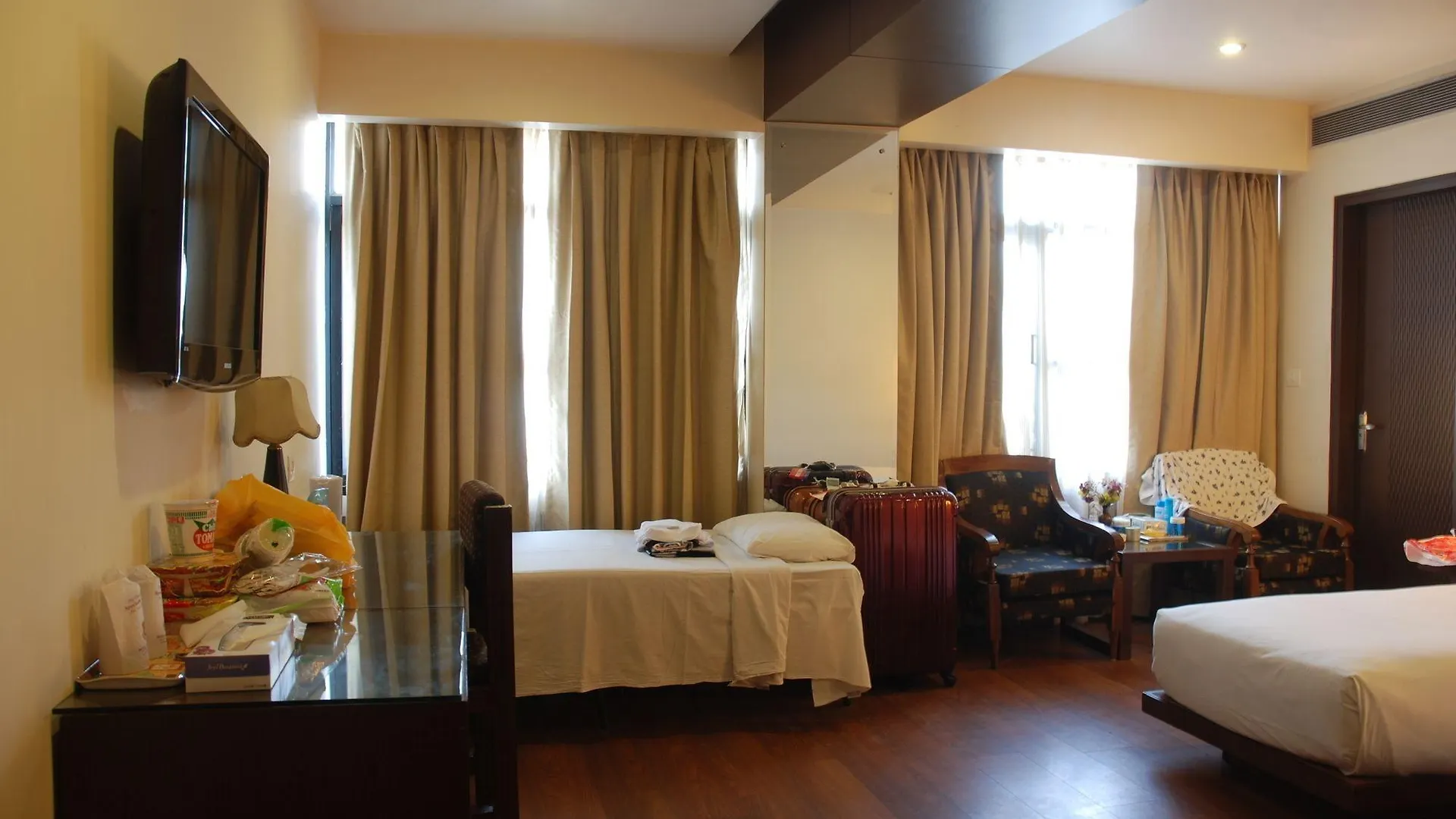 Hotel Metro Heights Delhi