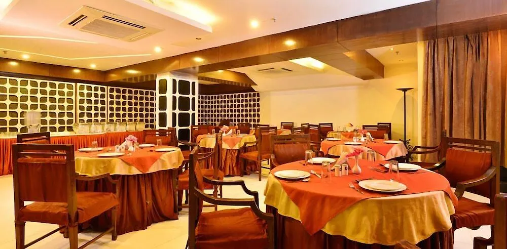 Hotel Metro Heights Delhi  Delhi (National Capital Territory of India)