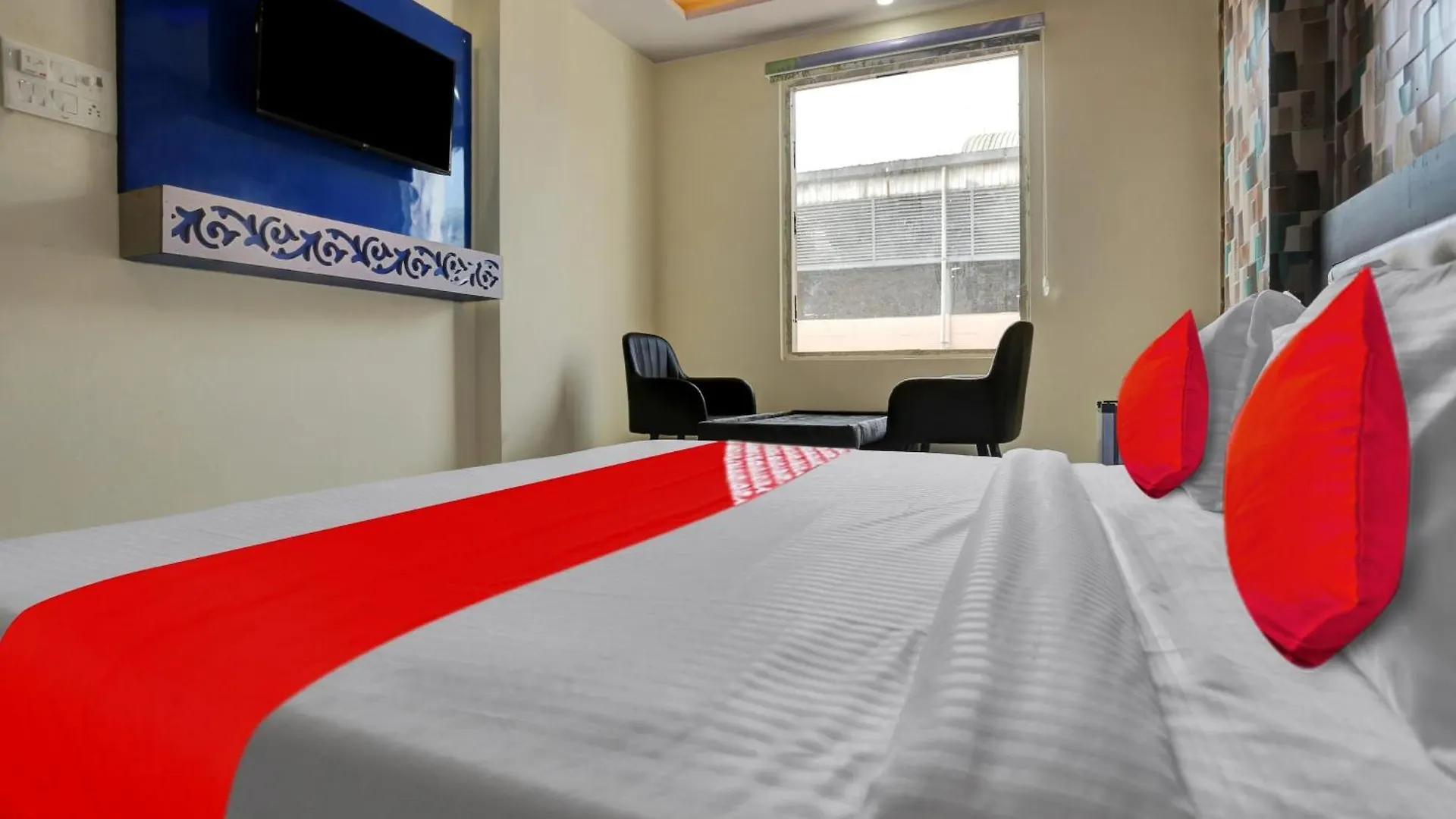 Hotel Metro Heights Delhi